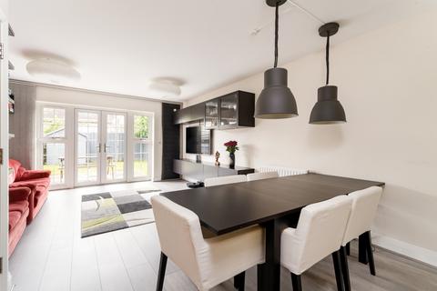 3 bedroom terraced house to rent, Moorland Way Maidenhead SL6