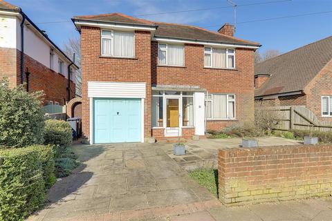 3 bedroom detached house for sale, Sompting Avenue, Worthing