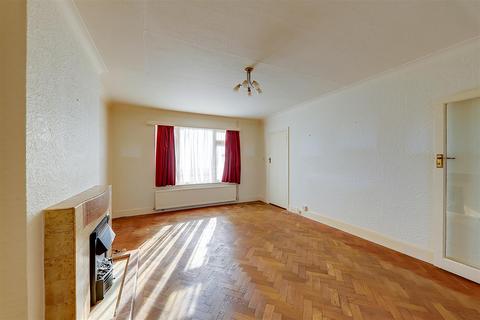 3 bedroom detached house for sale, Sompting Avenue, Worthing
