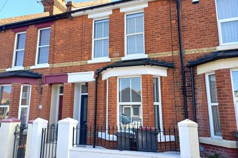 3 bedroom terraced house to rent, Minster Drive, Herne Bay, CT6