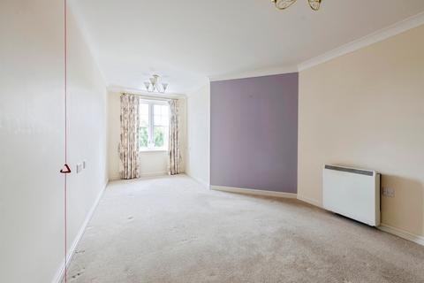 1 bedroom retirement property for sale, Massetts Road, Horley