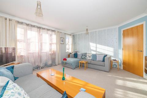 2 bedroom flat for sale, George Roche Road, Canterbury, CT1