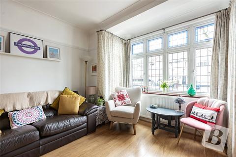 3 bedroom terraced house for sale, Ashton Gardens, Romford RM6