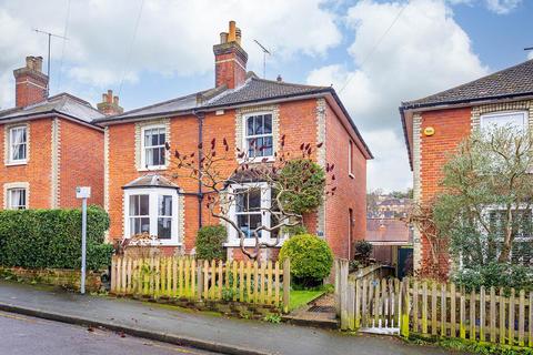 undefined, Baillie Road, Guildford