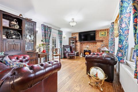 3 bedroom detached house for sale, Banters Lane, Great Leighs, Chelmsford, Essex, CM3