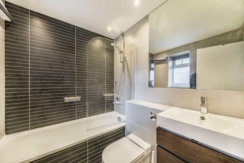 undefined, Bridgeman Road, Teddington TW11