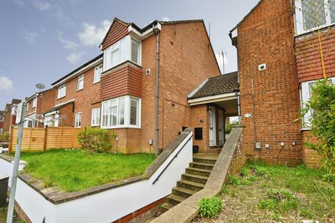 undefined, Mount Pleasant Road, Luton, Bedfordshire, LU3