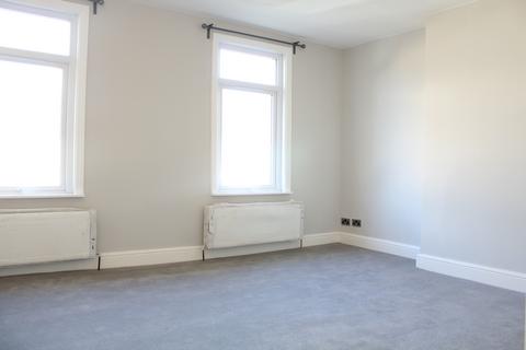 1 bedroom house to rent, Laurier Road, Croydon, CR0