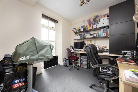 undefined, Taylors View, Trowbridge