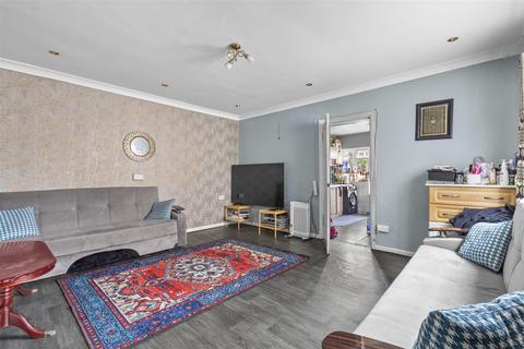 4 bedroom semi-detached house for sale, Rowliff Road, High Wycombe HP12