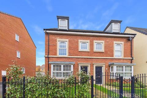 undefined, Ashlar Drive, Eastfield, Scarborough
