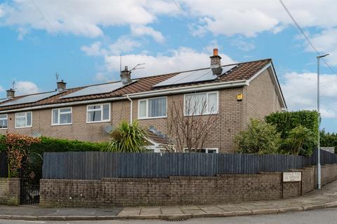 3 bedroom end of terrace house for sale, Waterloo Road, Pontypool NP4