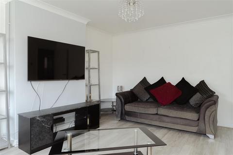 3 bedroom house for sale, Cavendish Gardens, Redhill