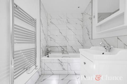 2 bedroom apartment to rent, Mill Lane, London, NW6