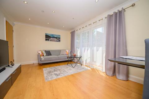 undefined, Turners Hill, HEMEL HEMPSTEAD