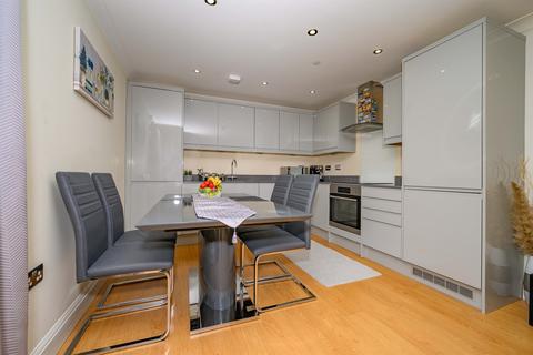 undefined, Turners Hill, HEMEL HEMPSTEAD