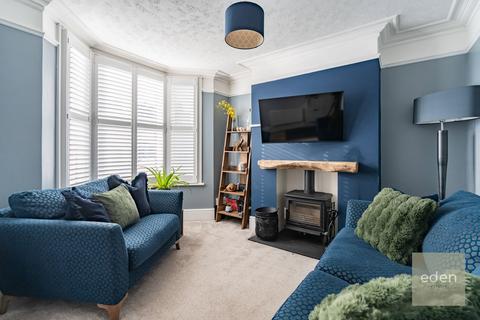 2 bedroom terraced house for sale, Florence Road, Maidstone, ME16