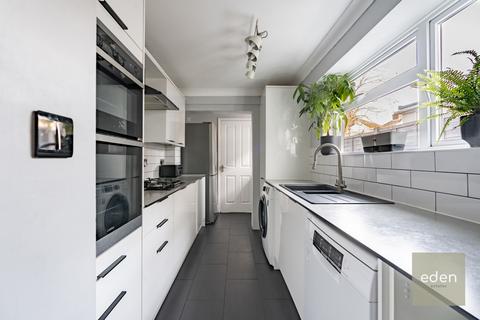 2 bedroom terraced house for sale, Florence Road, Maidstone, ME16