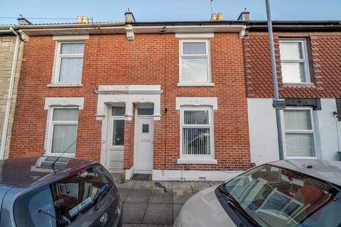 2 bedroom terraced house for sale, Manor Park Avenue, Hampshire PO3