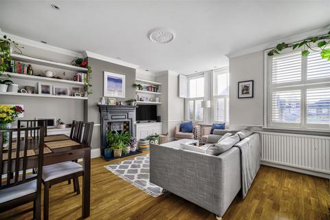 3 bedroom maisonette for sale, Avondale Road, Mortlake, London, SW14