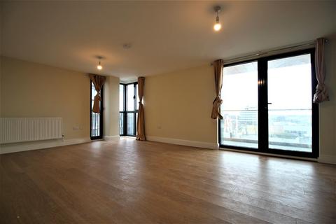 3 bedroom apartment to rent, 450 High Road, Ilford IG1