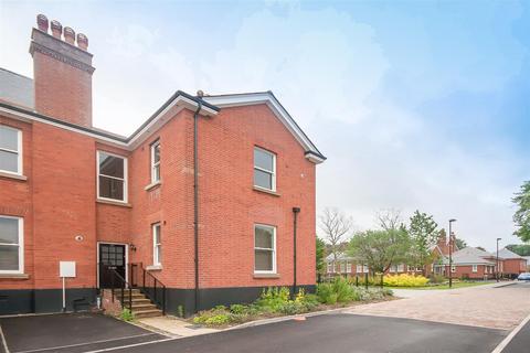 undefined, Kensington Way, Brentwood