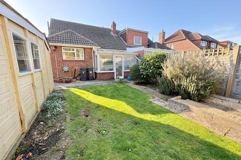 3 bedroom semi-detached house for sale, Wootton Road, Lee-on-the-solent, PO13 9HB