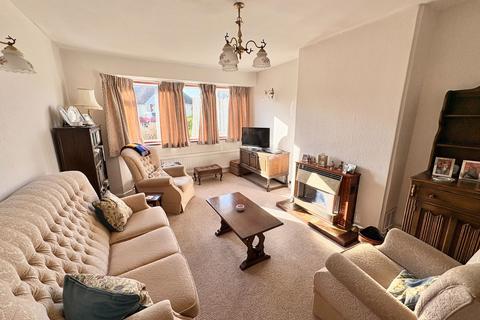 3 bedroom semi-detached house for sale, Wootton Road, Lee-on-the-solent, PO13 9HB