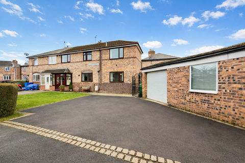 5 bedroom semi-detached house for sale, Foxwood Gardens, Manchester M19