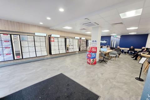 undefined, Quarry Street, Boots Investment, Hamilton ML3