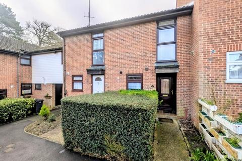 2 bedroom terraced house for sale, Montrose Close, Bordon GU35