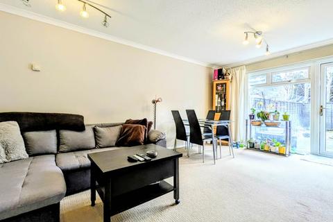 2 bedroom terraced house for sale, Montrose Close, Bordon GU35