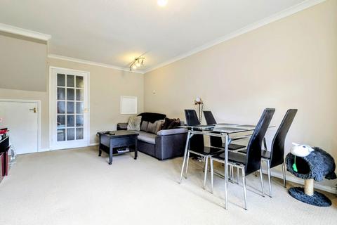 2 bedroom terraced house for sale, Montrose Close, Bordon GU35