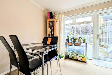 2 bedroom terraced house for sale, Montrose Close, Bordon GU35