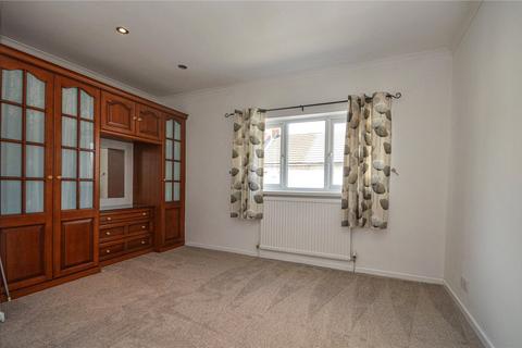 2 bedroom terraced house to rent, Dowling Street, Town Centre, Swindon, SN1