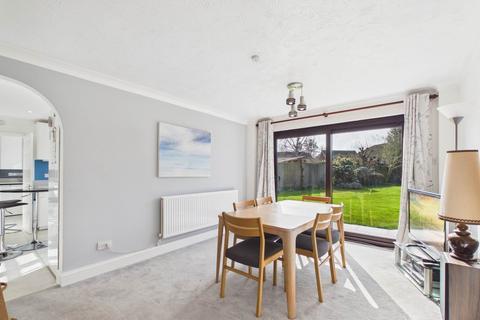 undefined, William Burt Close, Weston Turville