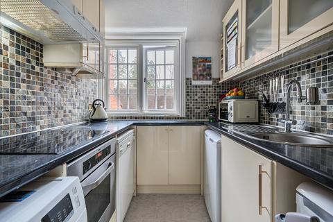 undefined, Court Road, Maidenhead