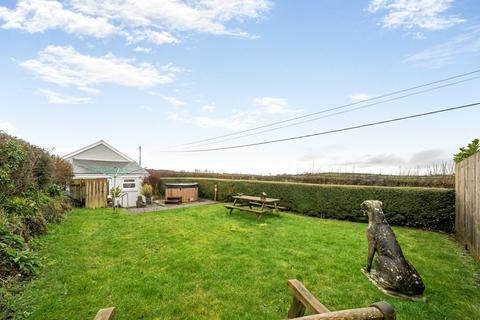 3 bedroom detached house for sale, Heol Llansaint, Carmarthenshire SA17
