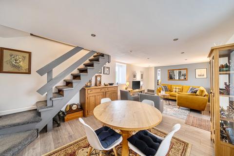 3 bedroom detached house for sale, Heol Llansaint, Carmarthenshire SA17