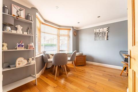 3 bedroom semi-detached house for sale, Maythorn Road, York YO31