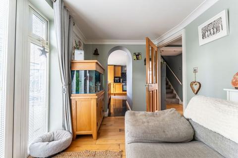 3 bedroom semi-detached house for sale, Maythorn Road, York YO31