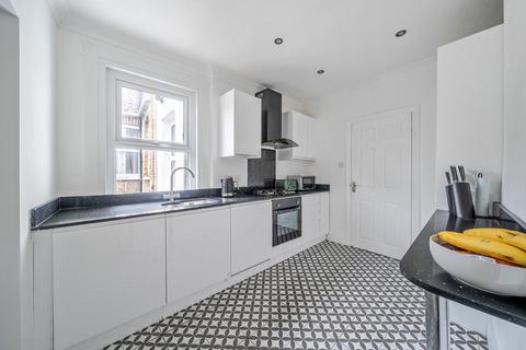 2 bedroom maisonette for sale, Dupree Road, London