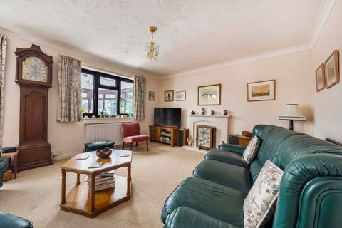 4 bedroom detached house for sale, Denham Close, Winchester, SO23