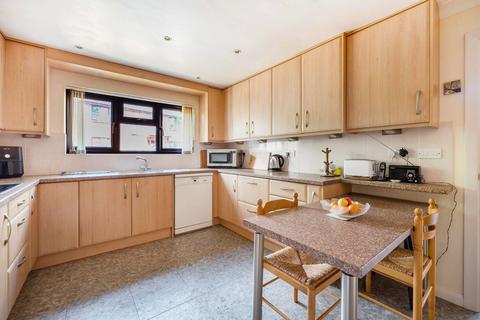 4 bedroom detached house for sale, Denham Close, Winchester, SO23