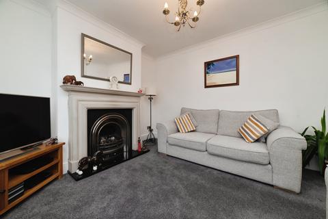 3 bedroom semi-detached house for sale, Fairfield Avenue, Kirk Ella, Hull
