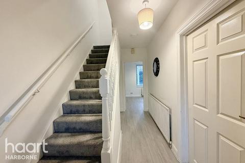 3 bedroom semi-detached house to rent, Glebe Road, Solihull