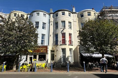 1 bedroom flat for sale, Terminus Road, Eastbourne
