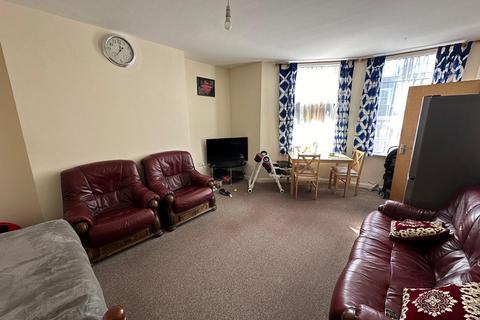 1 bedroom flat for sale, Terminus Road, Eastbourne