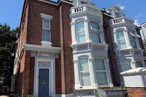 undefined, Victoria Road North, Southsea