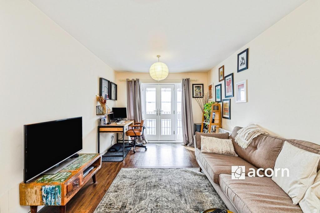 Living Room (2)